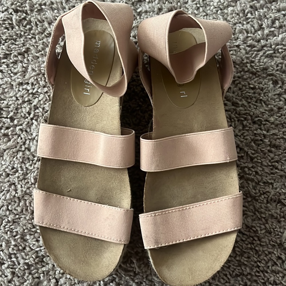 Platform shoes - Picture 3 of 4